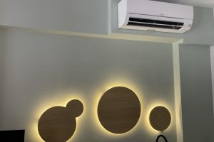 Κρυφός Φωτισμός Μαγαζί στο Λουτράκι Κρυφός Φωτισμός Μαγαζί στο Λουτράκι